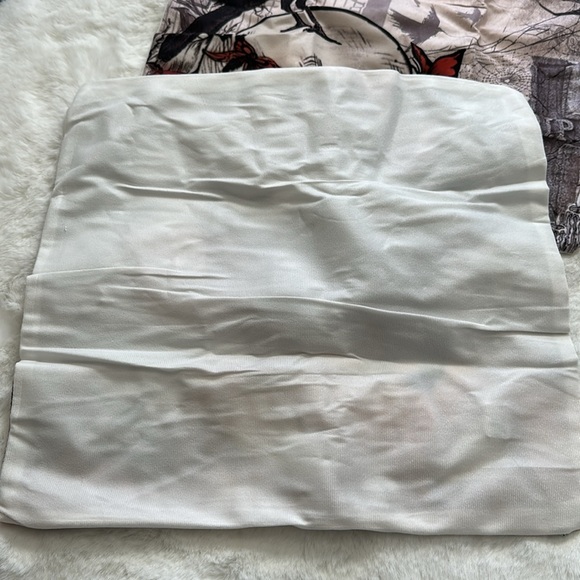 Set of 4 Halloween lighted pillow covers - Picture 6 of 11